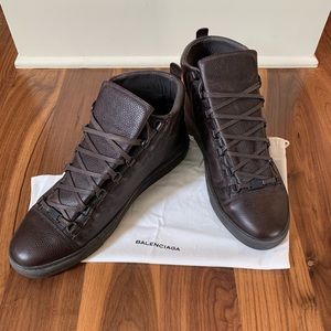 Balenciaga Arena Leather High Top sneaker